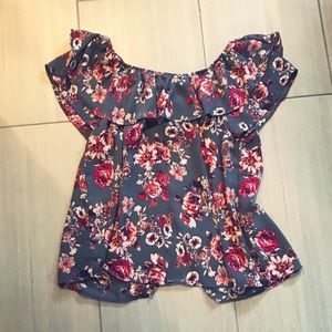 Floral off the shoulder top NWOT